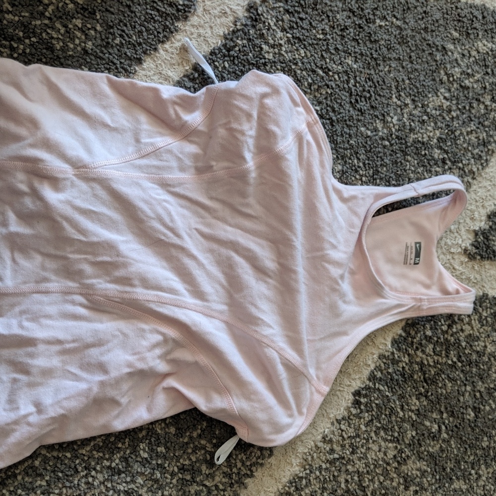 Nike tank